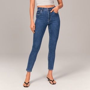 Abercrombie “the super skinny ankle high rise” 31/12R